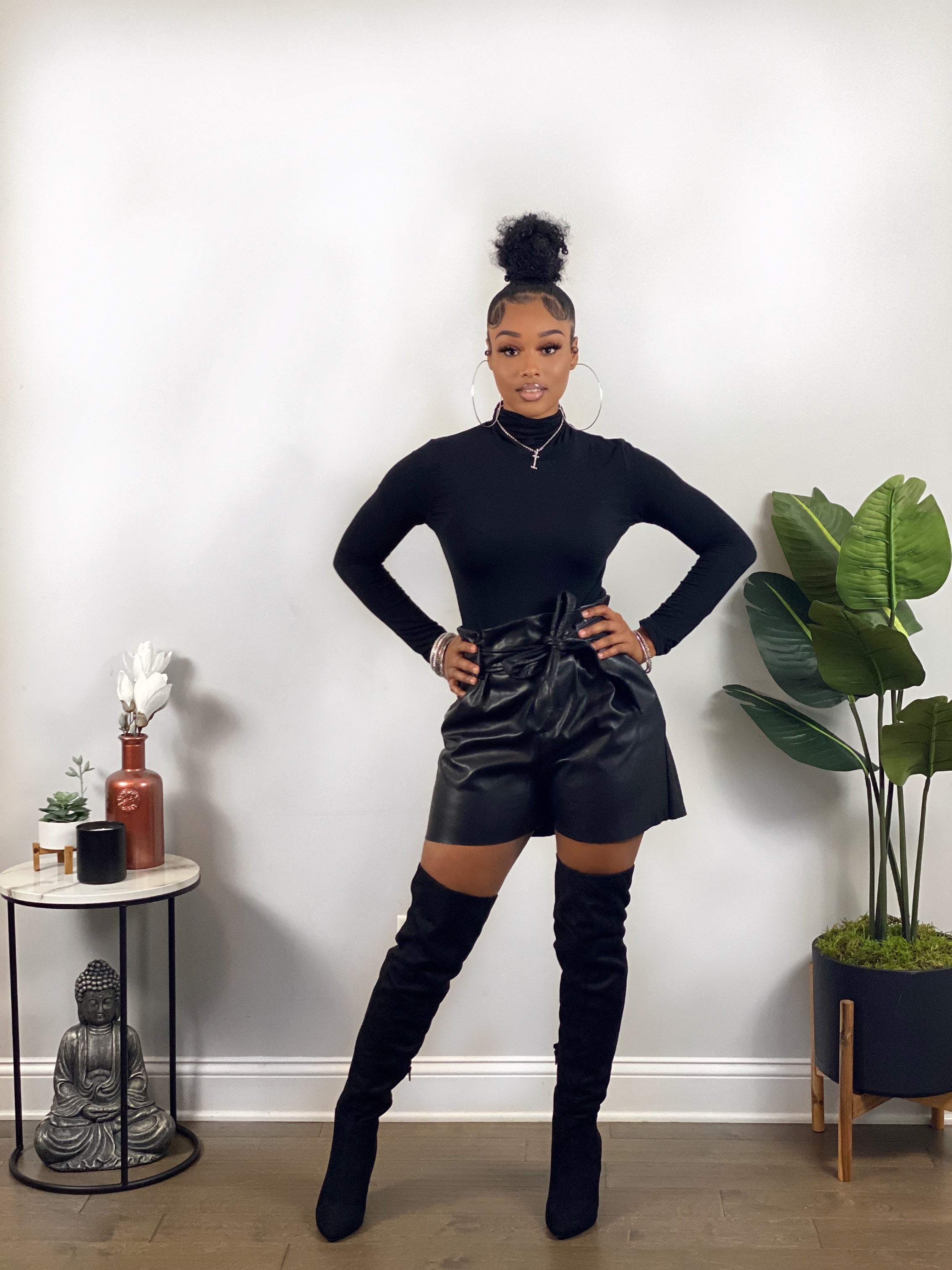 Need To Know Short Set